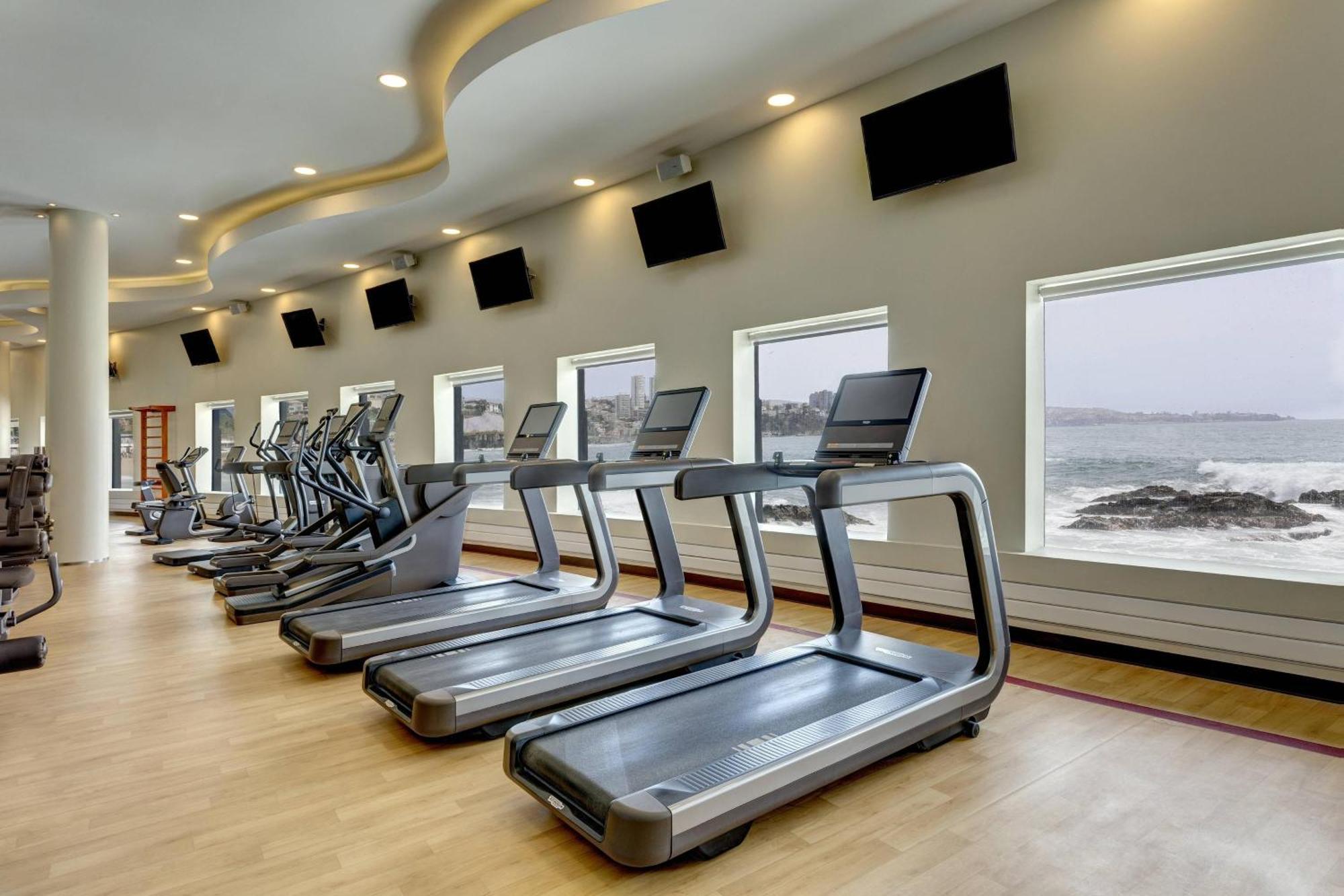 Sheraton Miramar Hotel & Convention Center Vina del Mar Exteriér fotografie The gym at the hotel