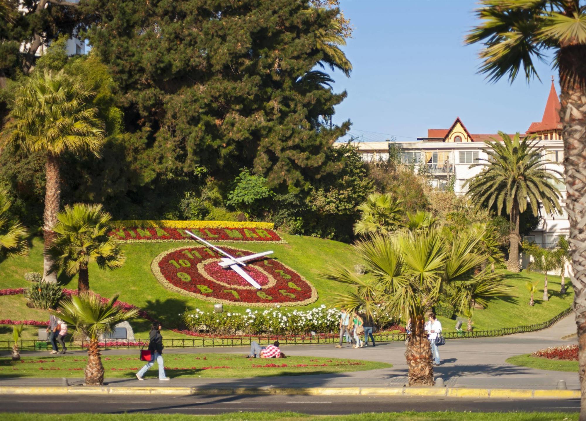 Sheraton Miramar Hotel & Convention Center Vina del Mar Exteriér fotografie Flower Clock in Melilla